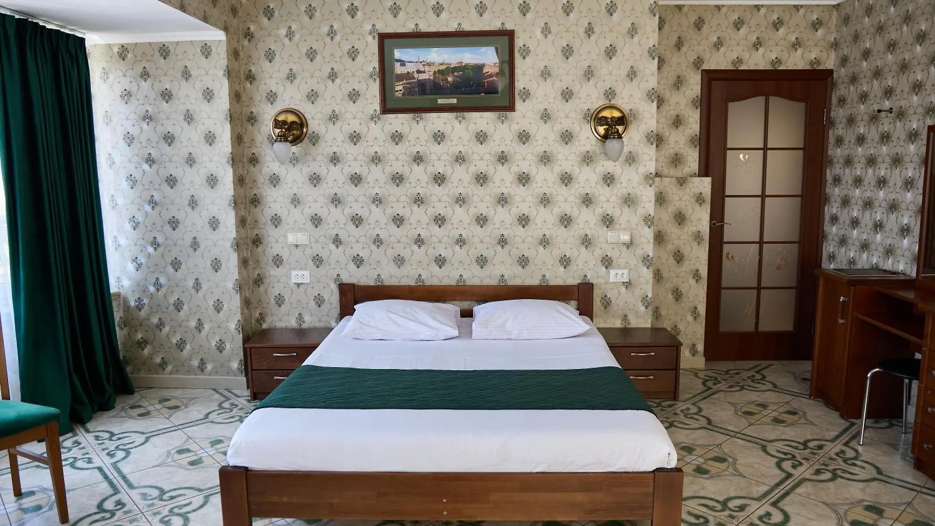 Hotel Plazma Lwów 3*,  Ukraina