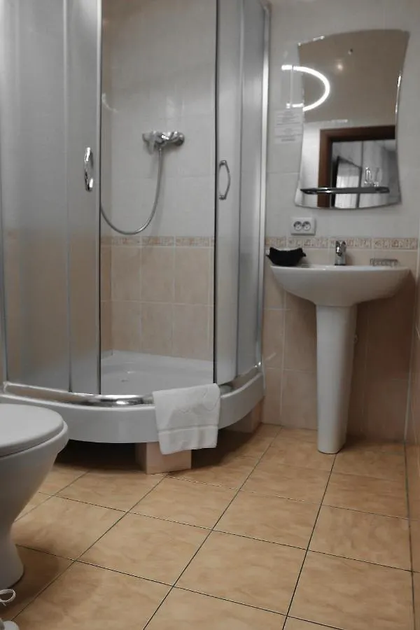 ***  Traditional Old Town Angel Hotel Львов Украина