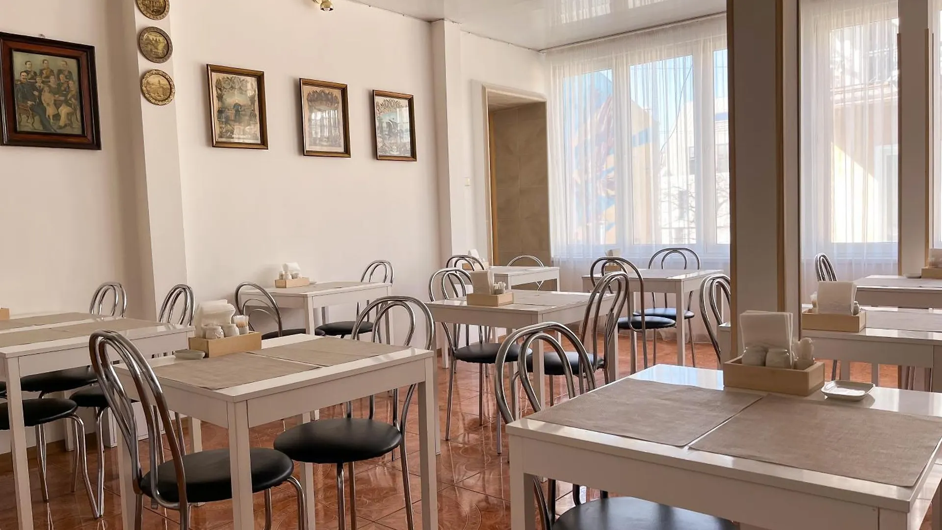 Hotel Plazma Lviv Ukrayna