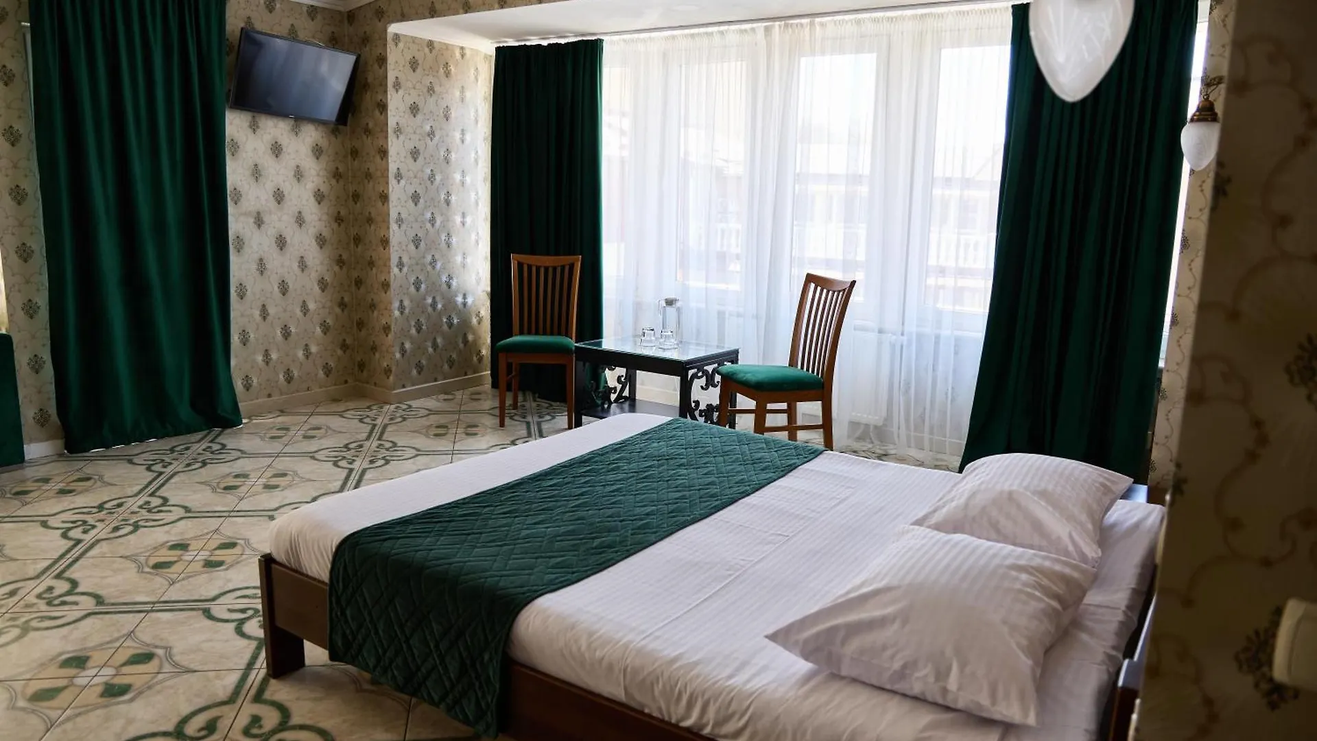 Hotel Plazma Lviv