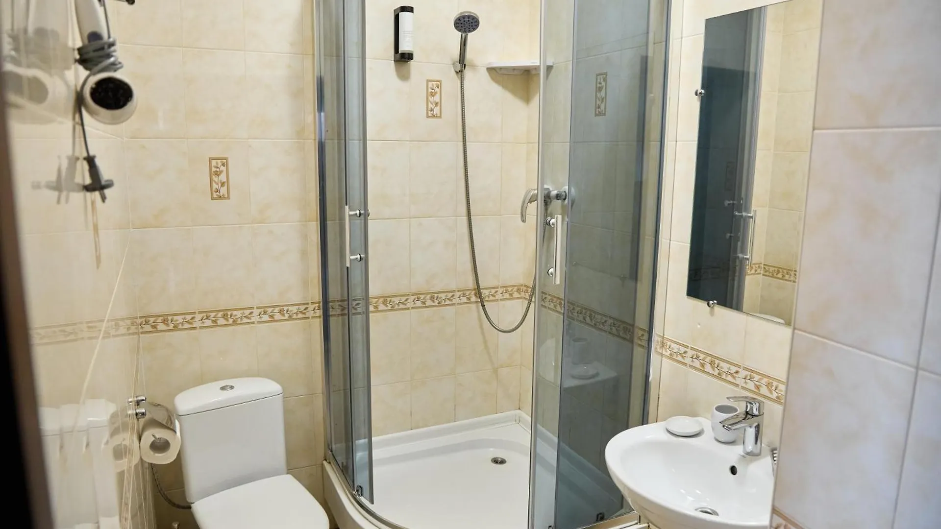 Hotel Plazma Lviv 3*,  Ukraine