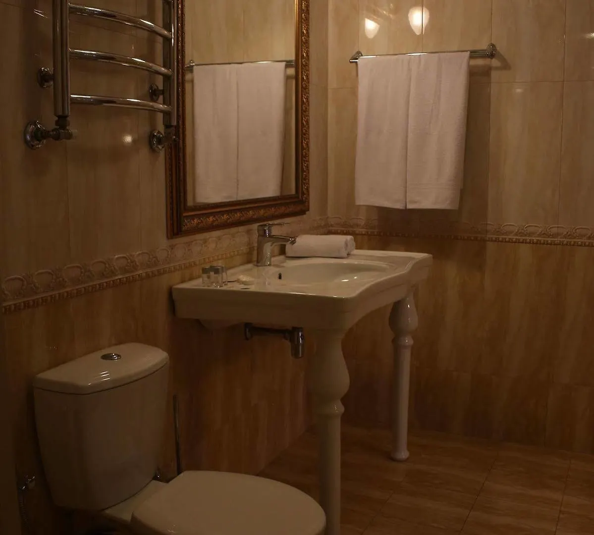 ***  Hotel Plazma Lviv Ukrayna