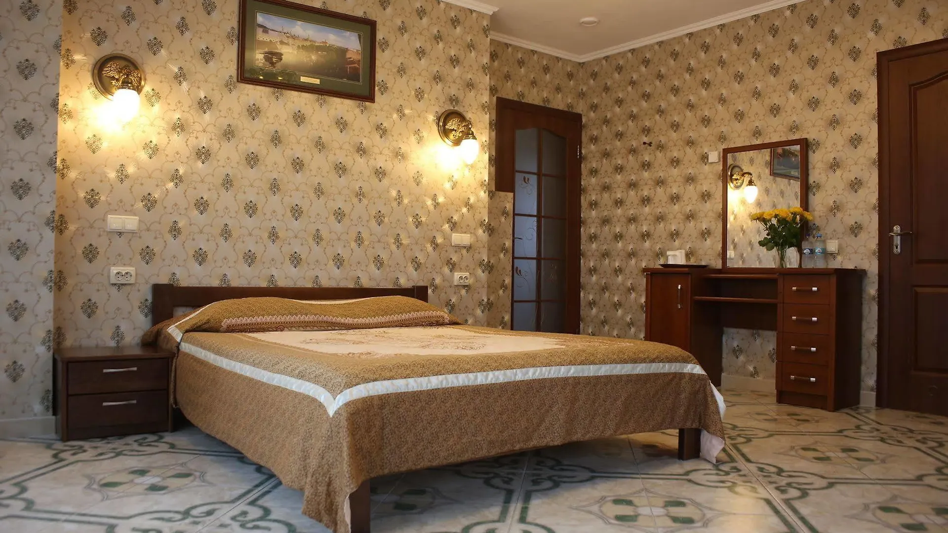 Hotel Plazma Lviv Ukrayna